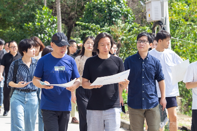 岭南国际建筑师公社大师团队在港头村现场踏勘2.jpg